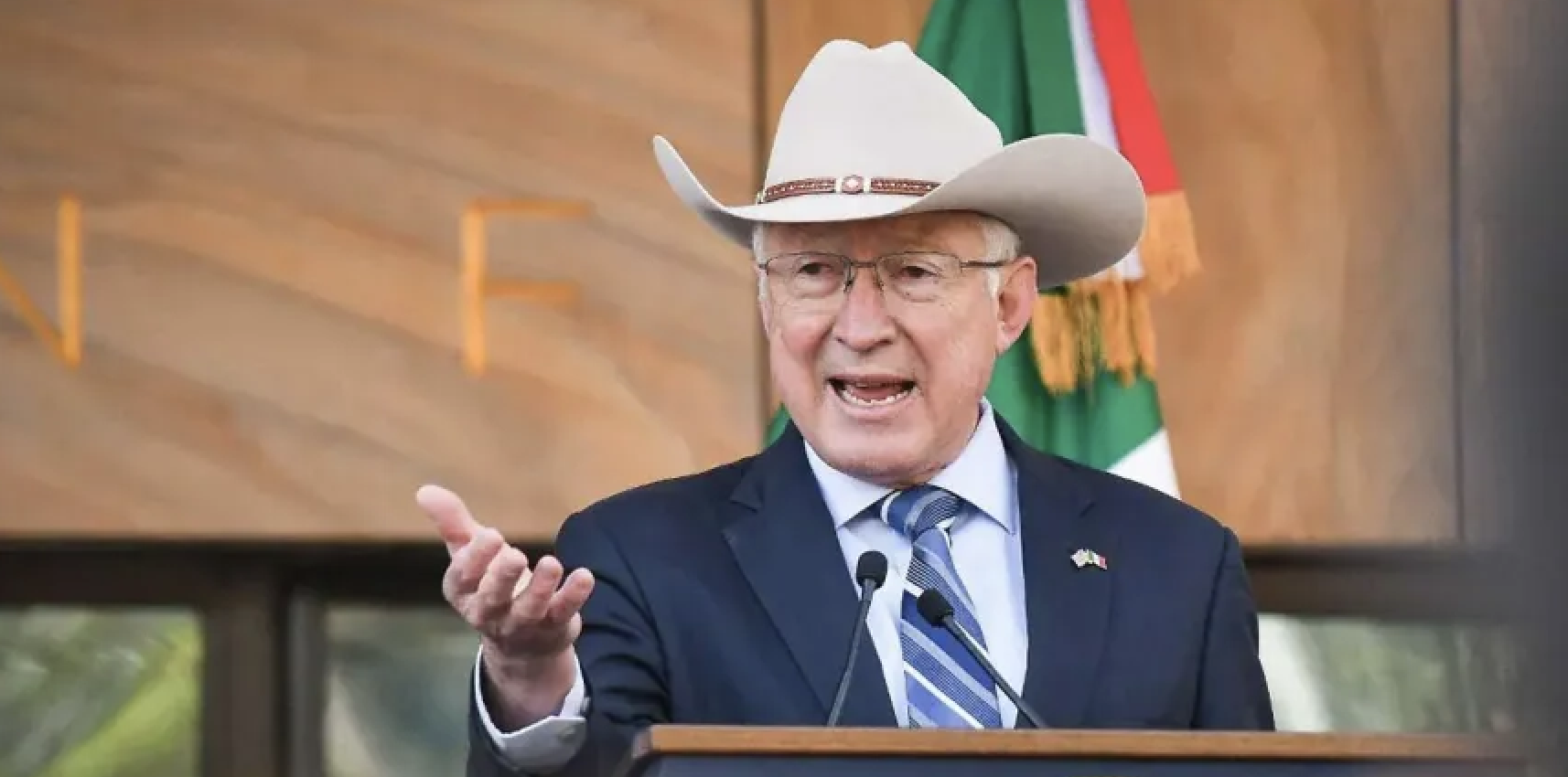 Ken Salazar niega participación de EEUU en captura de «El Mayo» Zambada: Responde a la FGR